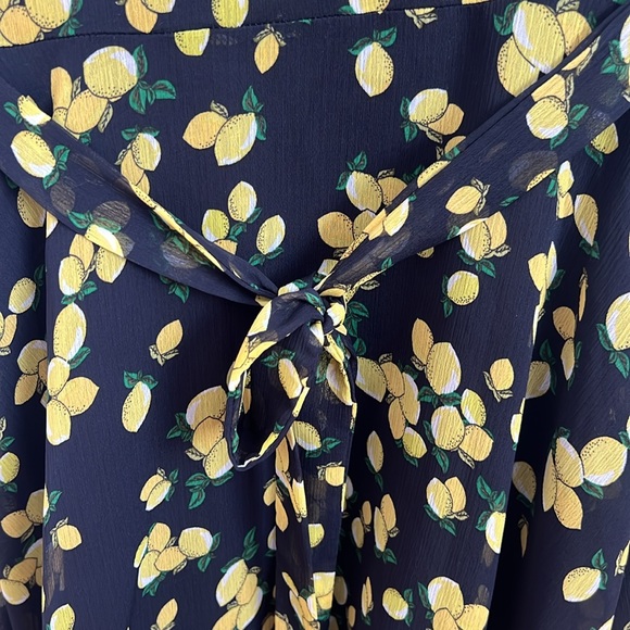 ASYMMETRICAL LEMON PRINT DRESS - Picture 6 of 7